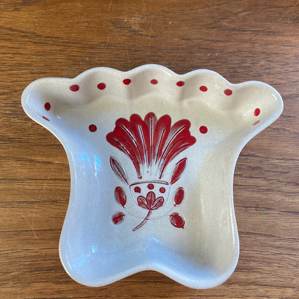 Cleminson Galagrey hearts fans lazy Susan Calif pottery Vintage